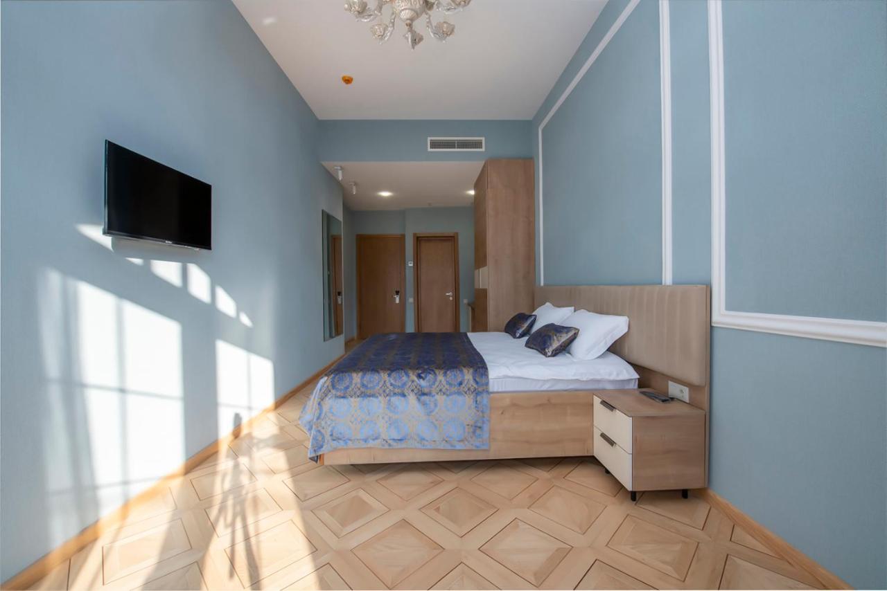 Hotel Solo Tbilisi Exterior photo